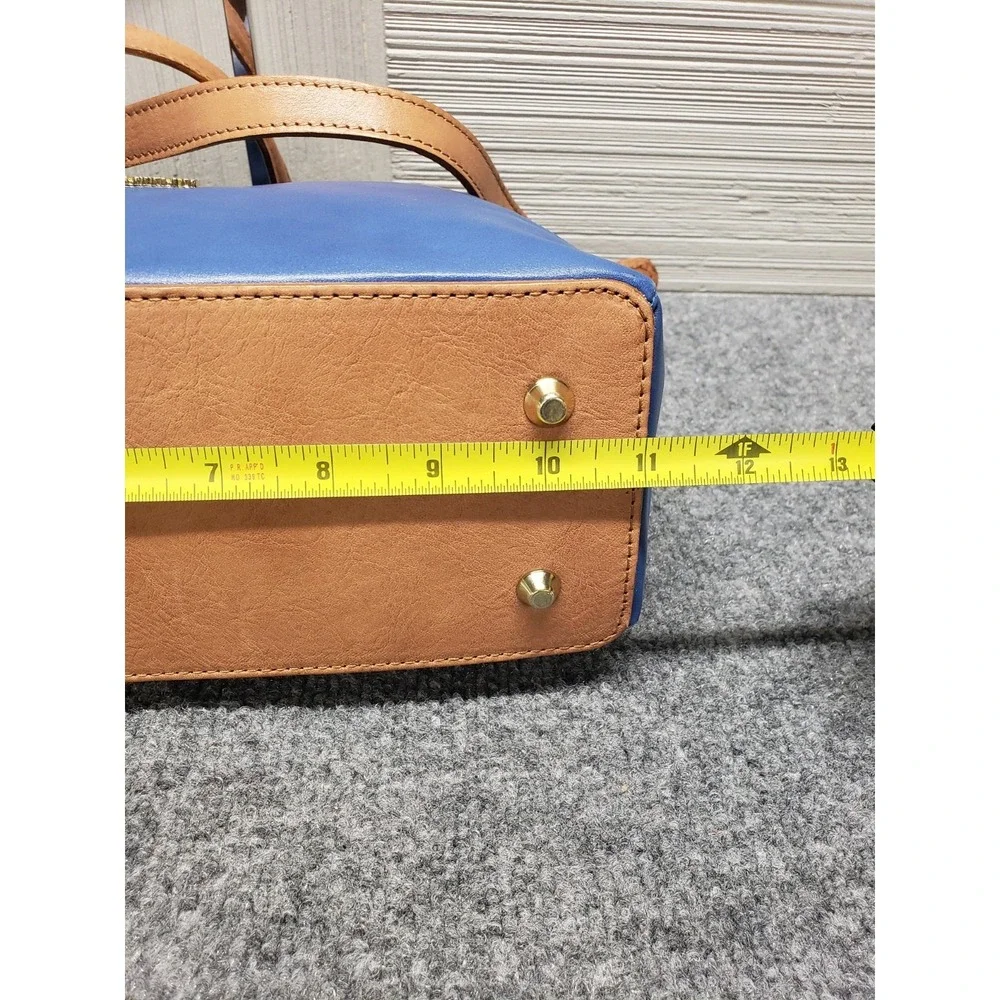 Valentina Women Handbag Blue Brown Zip Detachable Strap Lined‎ Inner Pocket City